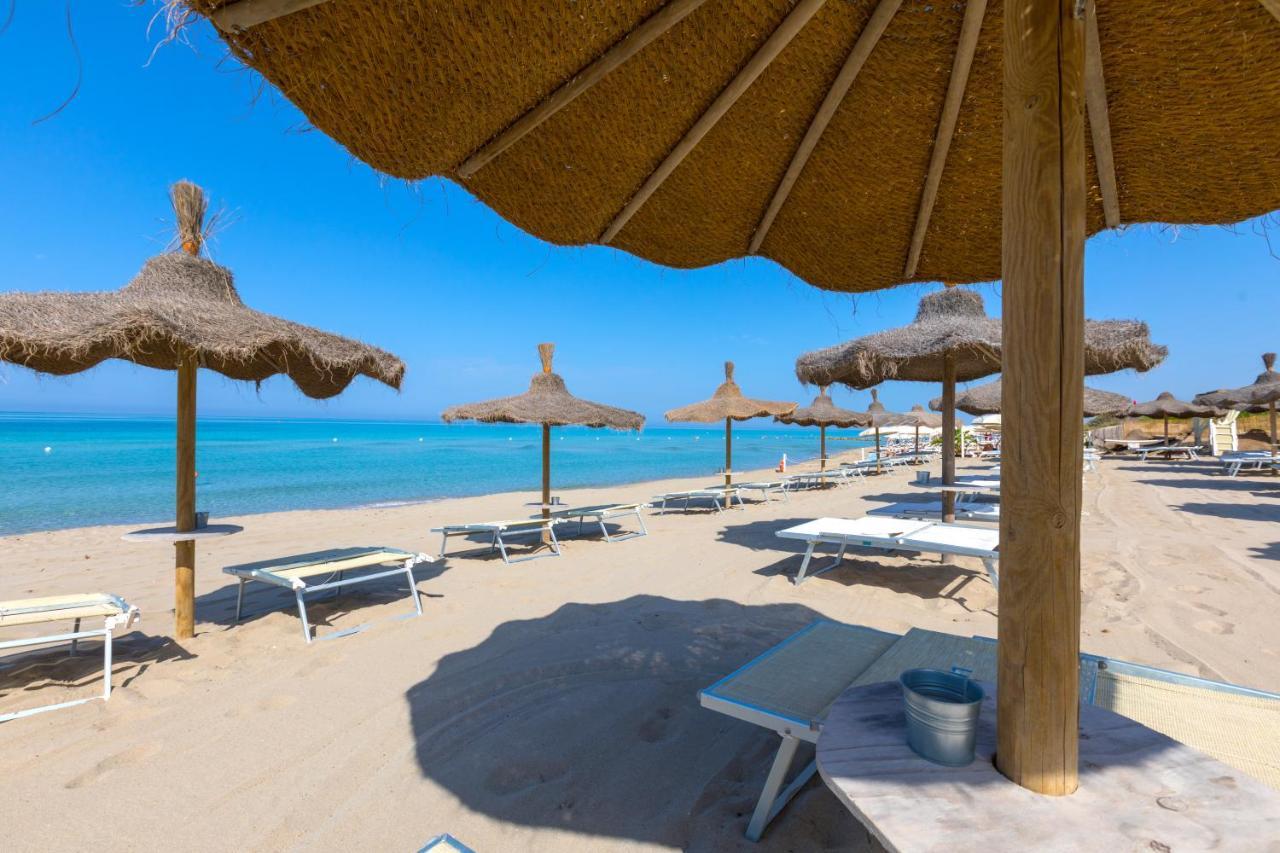 Badia Del Casale Bed & Breakfast Ugento Dış mekan fotoğraf