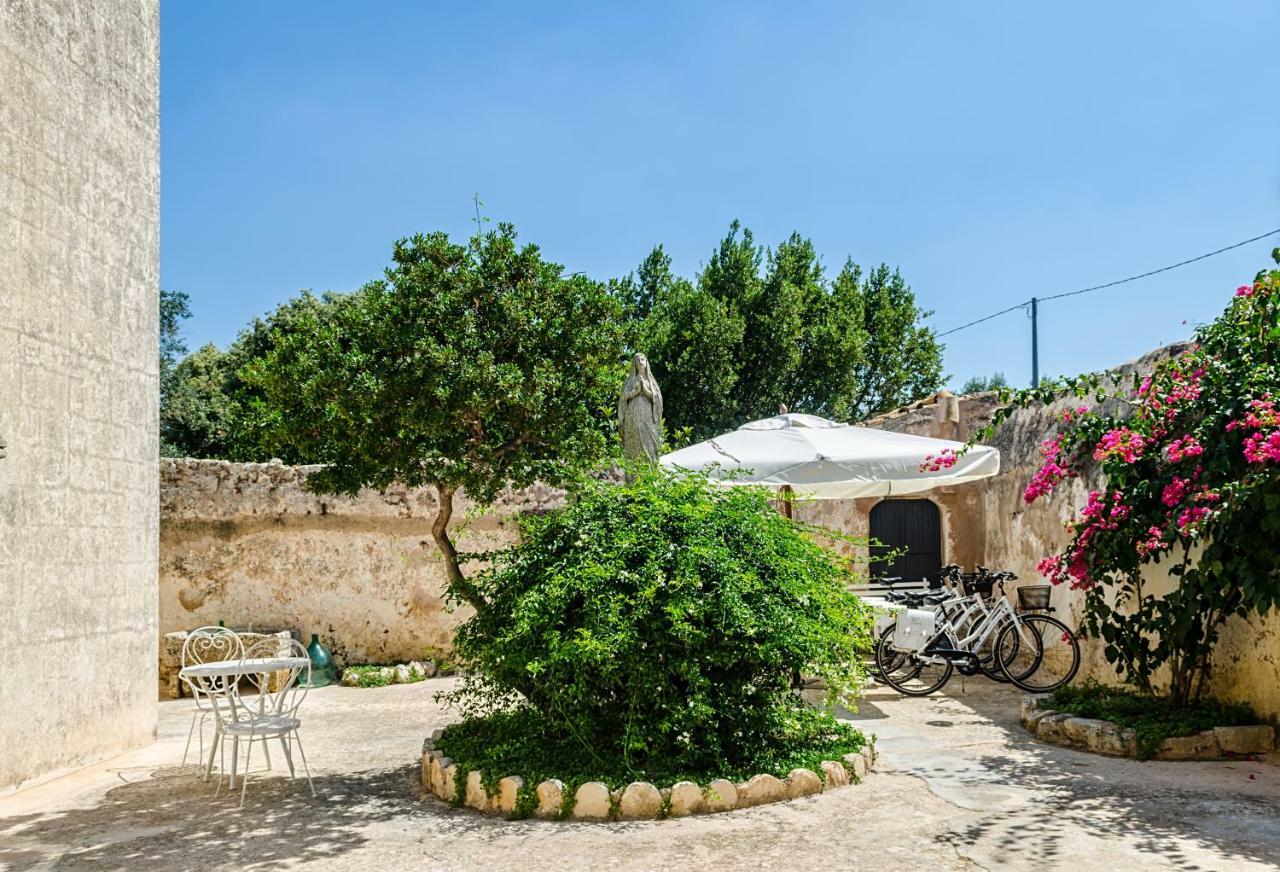 Badia Del Casale Bed & Breakfast Ugento Dış mekan fotoğraf